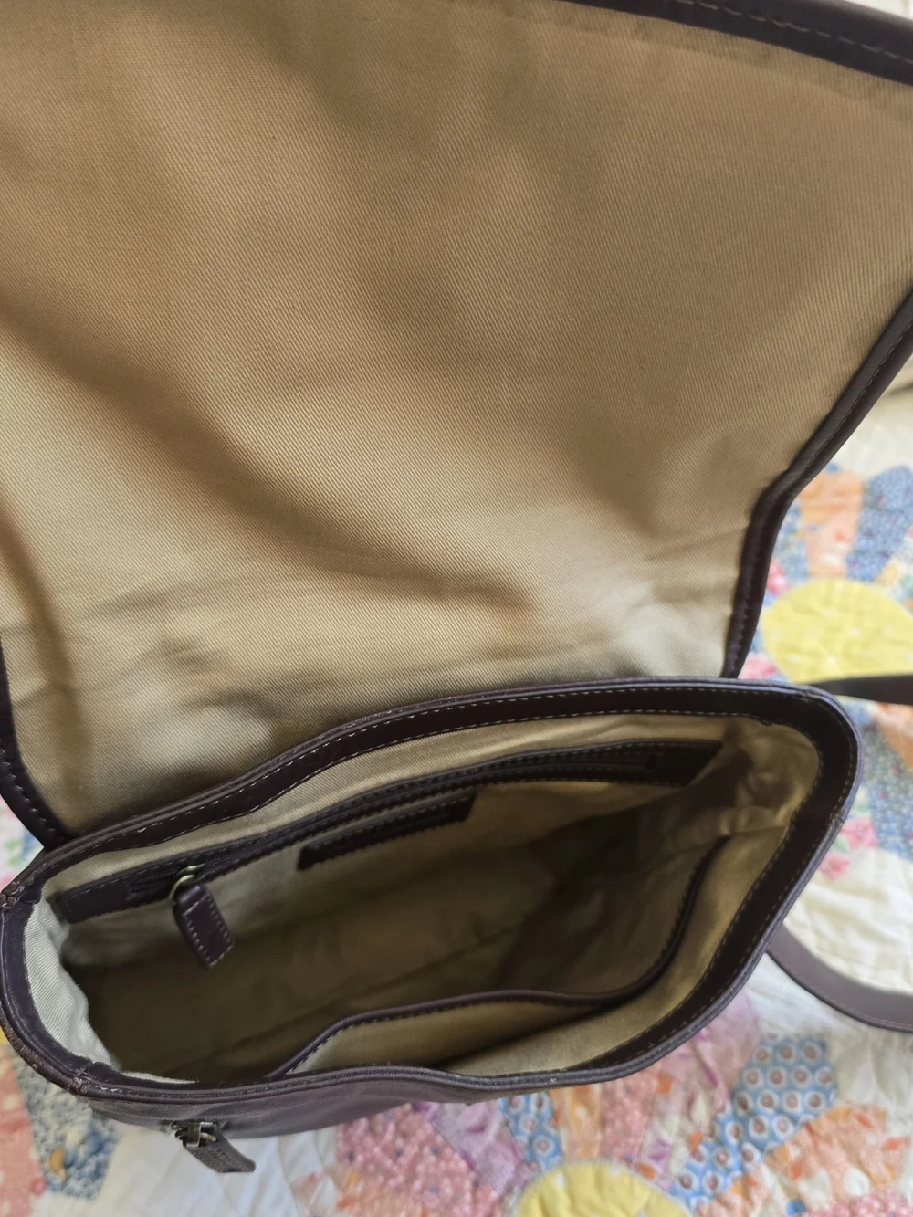 Levenger Brown Leather Messenger Crossbody Satchel 12